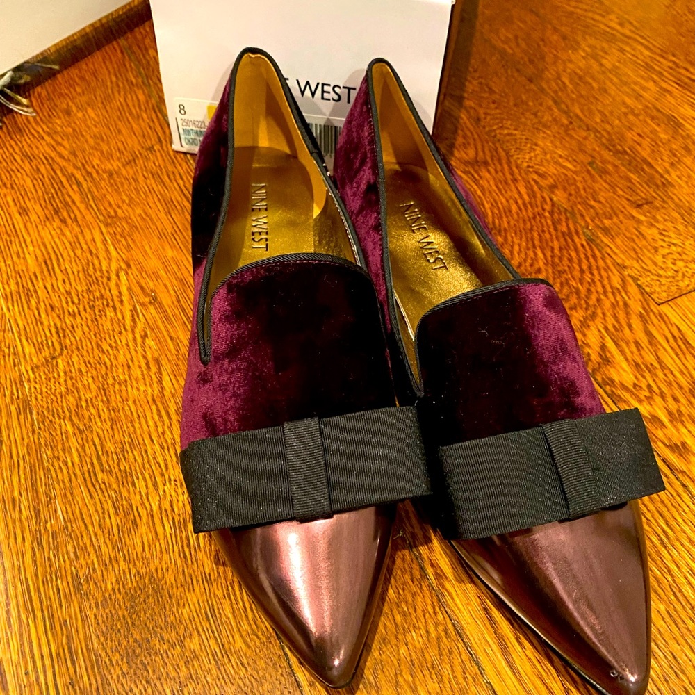 Velvet lounge / smoking shoes NWT